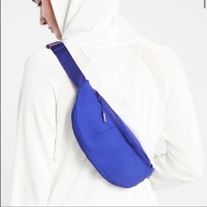 Athleta Blue Kinetic Waist Bag Fanny Pack